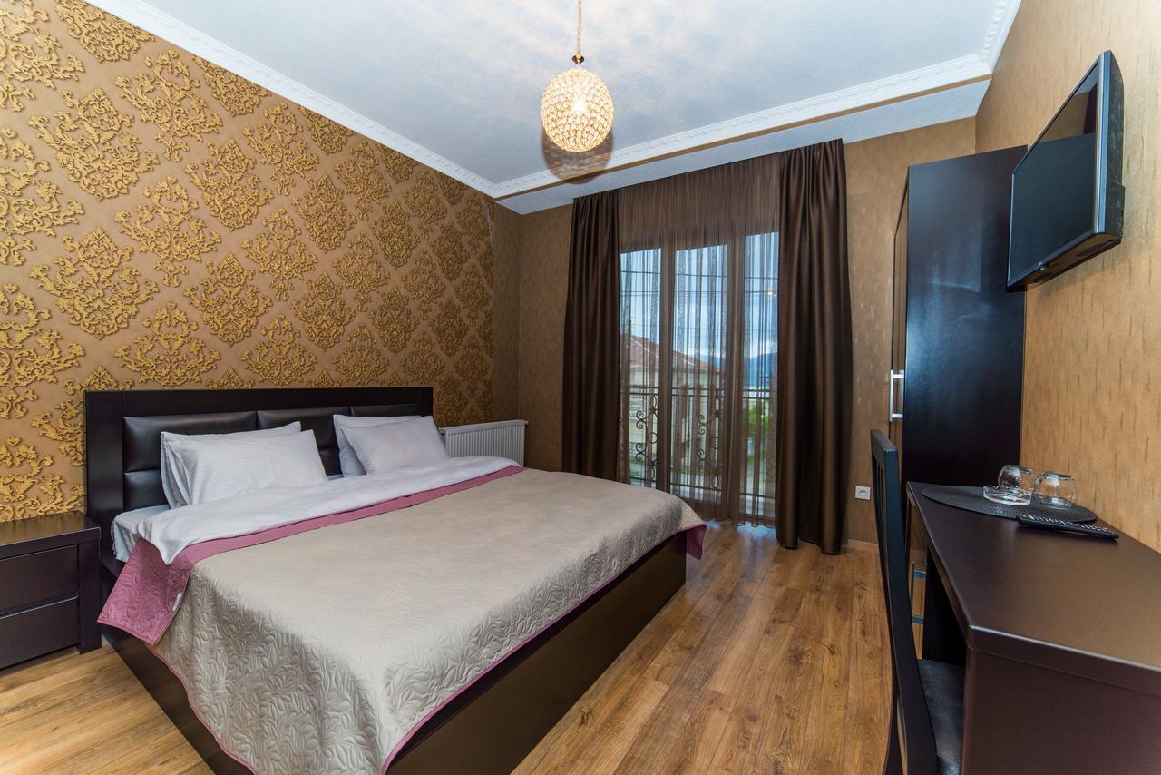Hotel New Telavi Extérieur photo