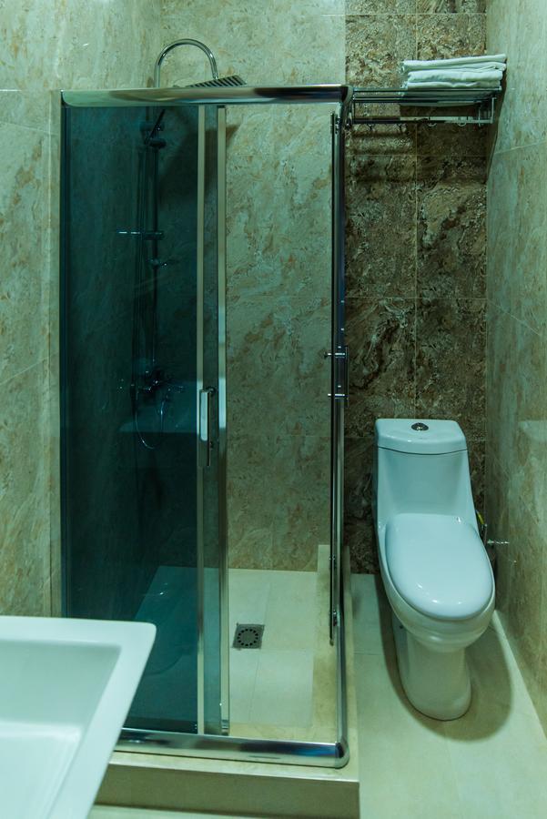 Hotel New Telavi Extérieur photo