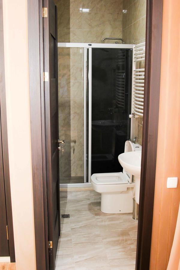 Hotel New Telavi Extérieur photo