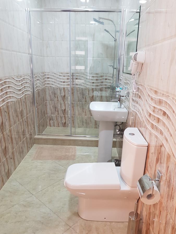 Hotel New Telavi Extérieur photo