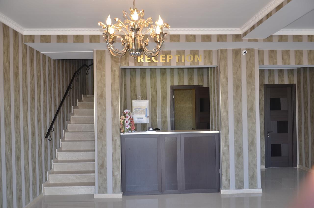 Hotel New Telavi Extérieur photo